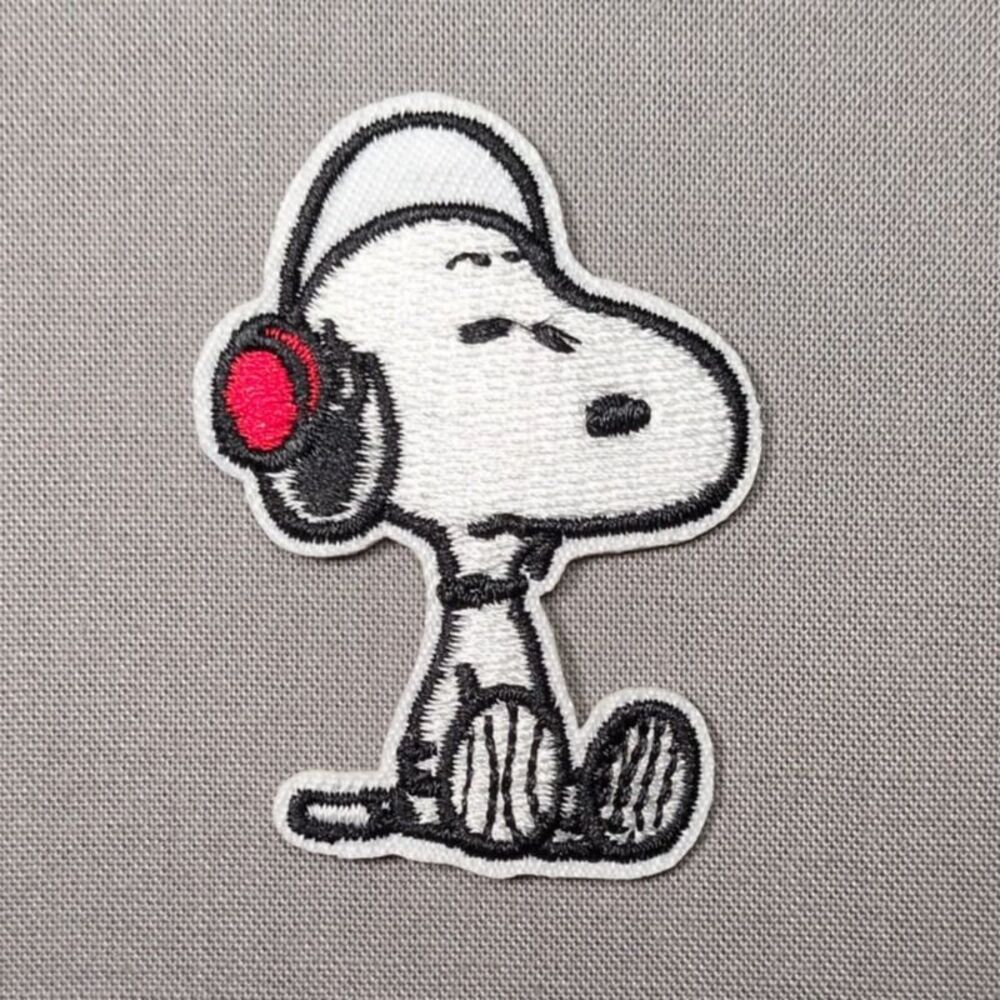 Snoopy Listening to Music Iron On Patch | Cute Cartoon Patch